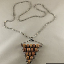 Load image into Gallery viewer, Pipestone pendant necklace