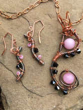 Load image into Gallery viewer, Pink Bead Necklace - Trail trash