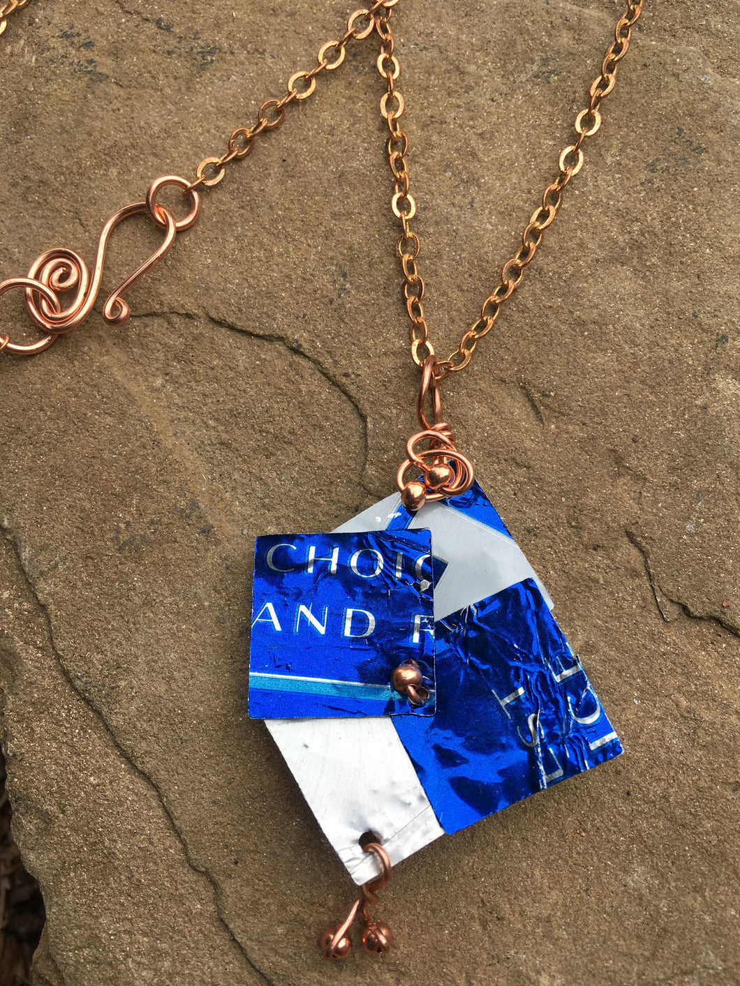 Blue Diamonds Necklace - Trail trash