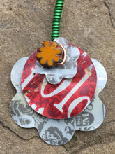 Load image into Gallery viewer, Hanging Flower Necklace - Trail trash